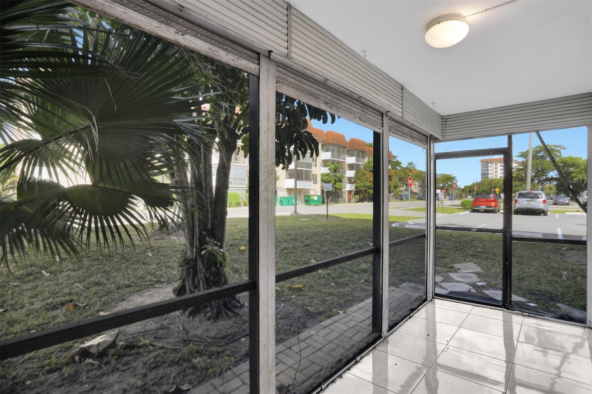 F10543950 Property Photo 26