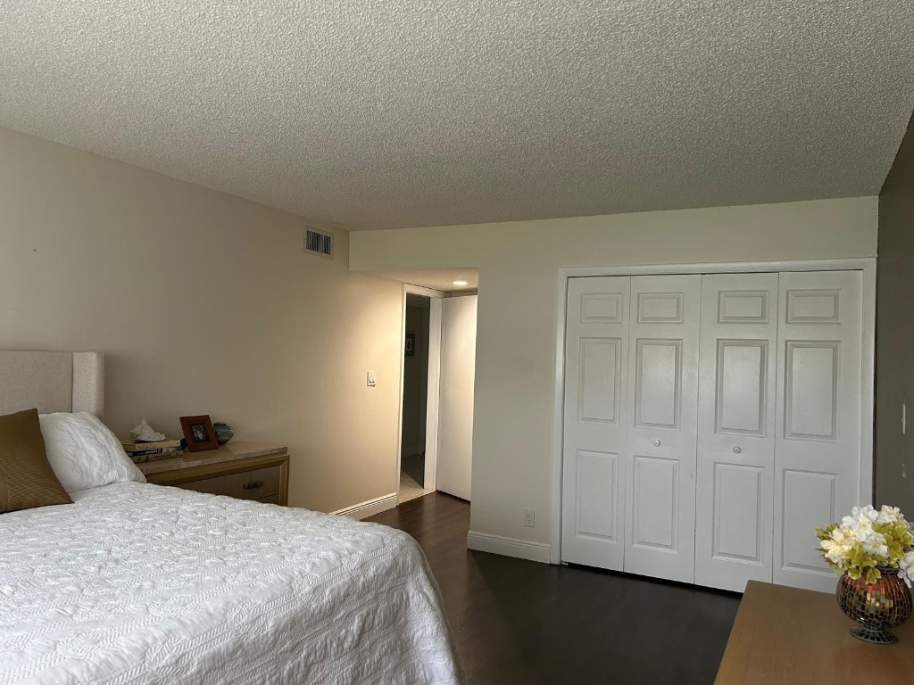 16325 Golf Club Road 109 Property Photo 7