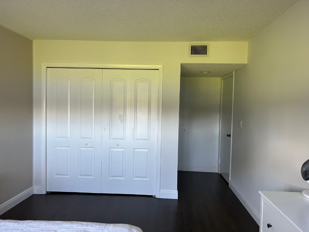 16325 Golf Club Road 109 Property Photo 11