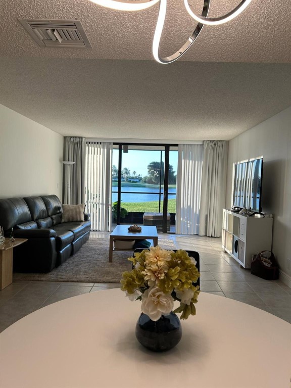 16325 Golf Club Road 109 Property Photo 14