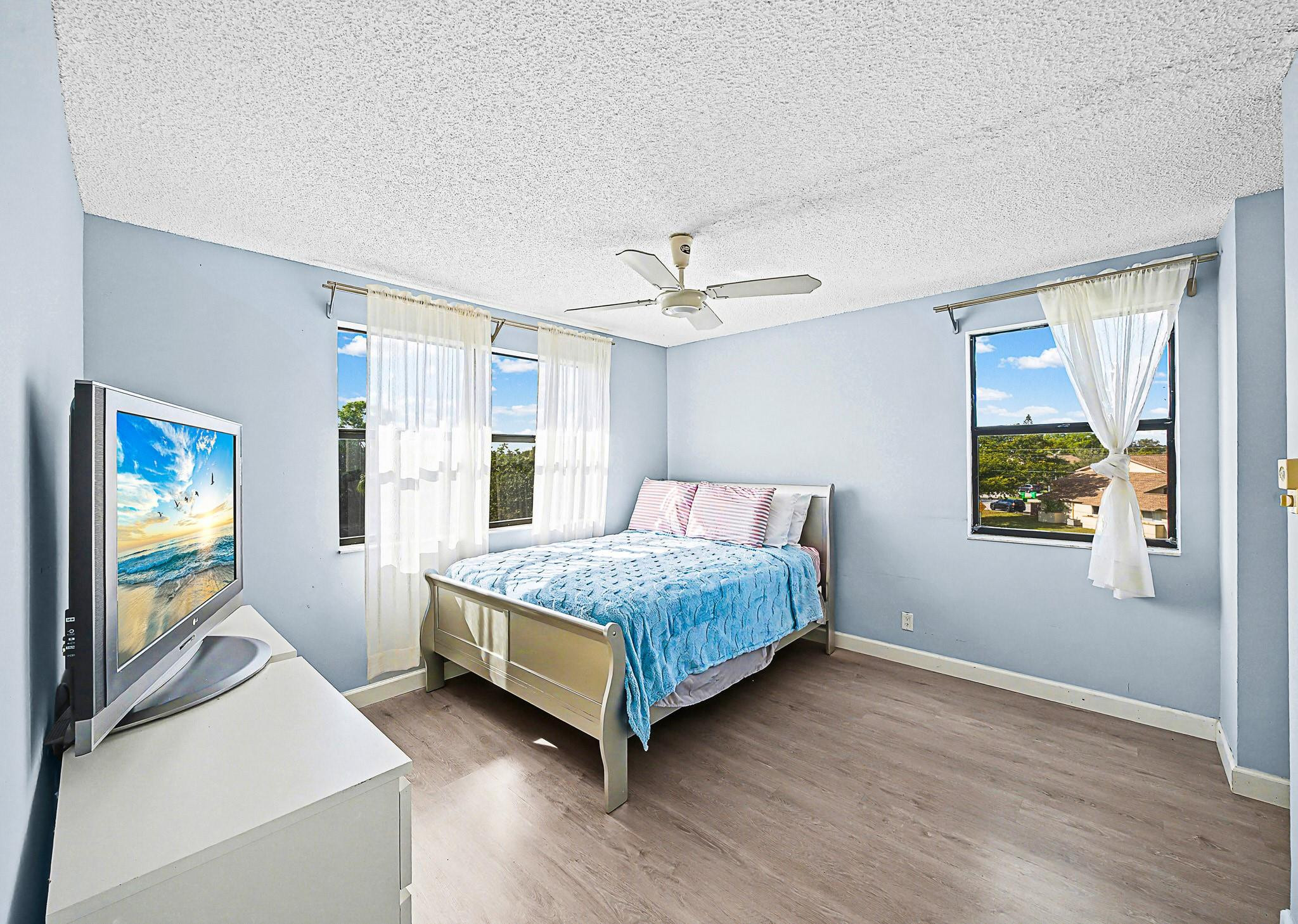 10466 Sunrise Lakes Boulevard 312 Property Photo 20