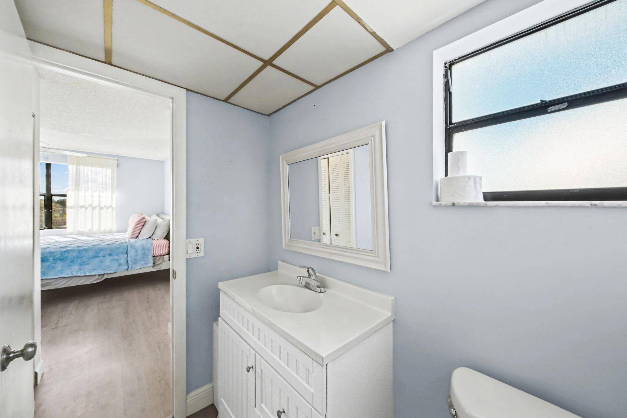 10466 Sunrise Lakes Boulevard 312 Property Photo 25