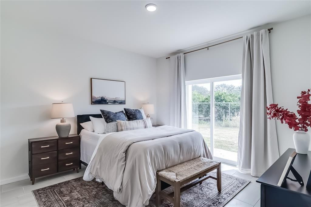 1103 Gigon Court Property Photo 13