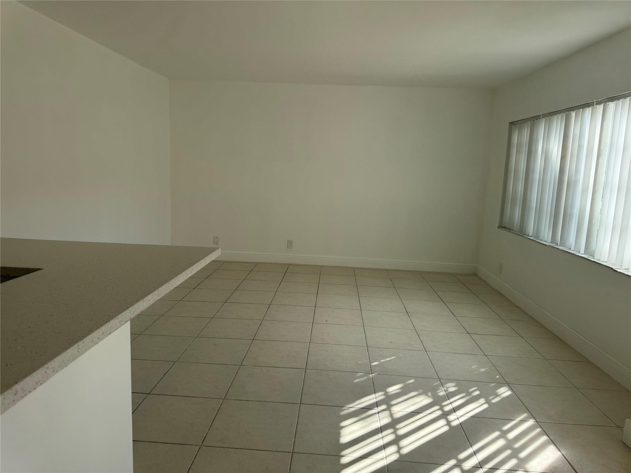 11457 Nw 42nd Street 11457 Property Photo 6