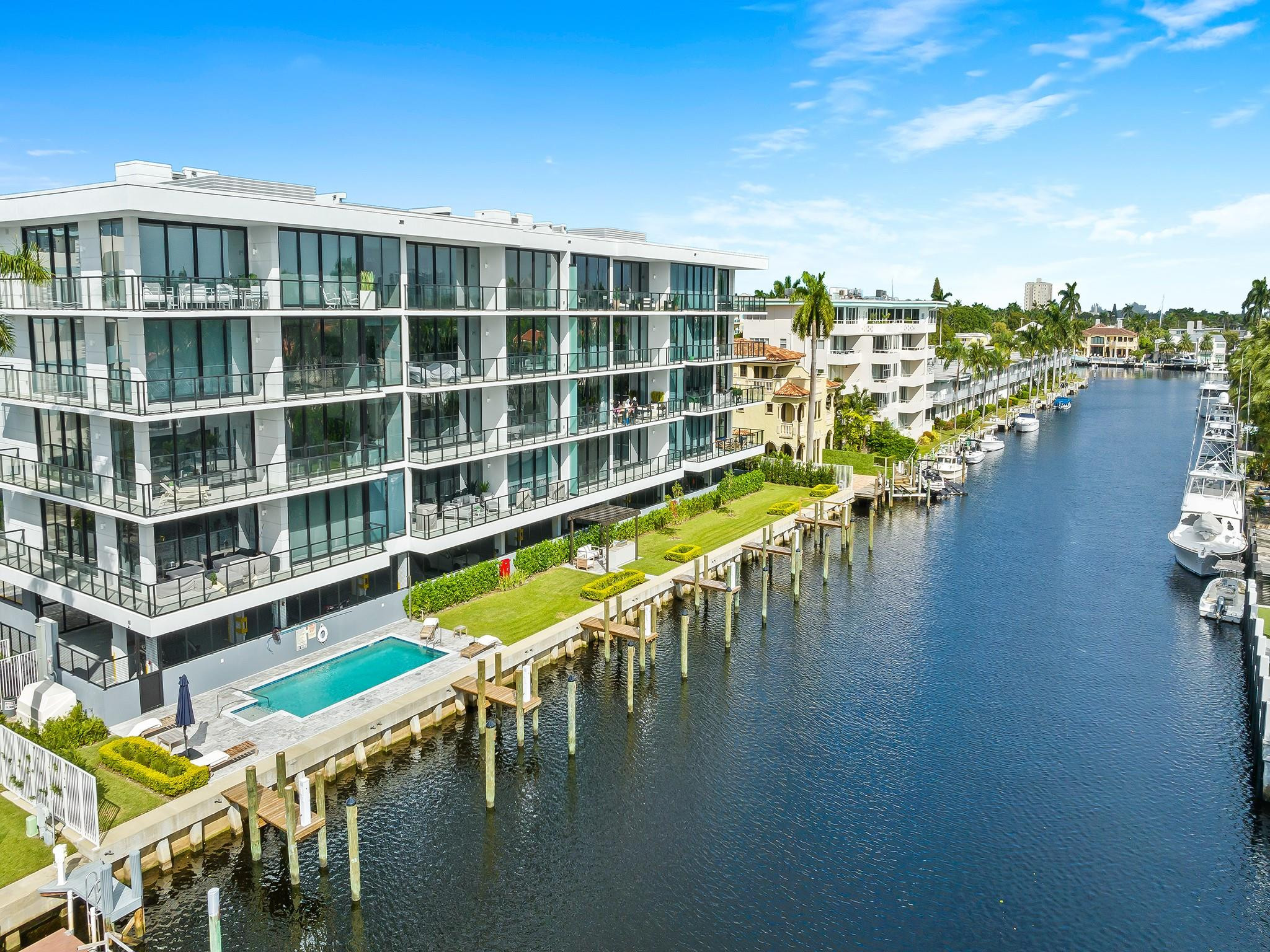 160 Isle Of Venice Drive 302