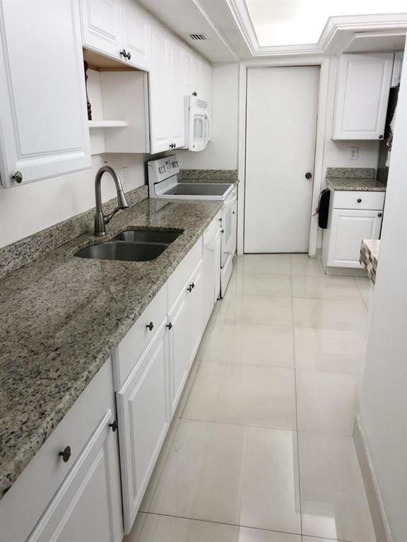 F10544733 Property Photo 10