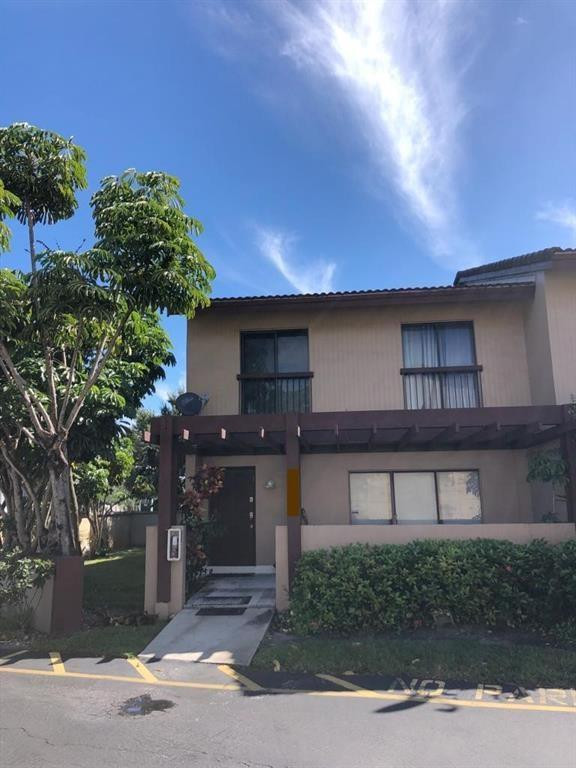 F10544733 Property Photo 18