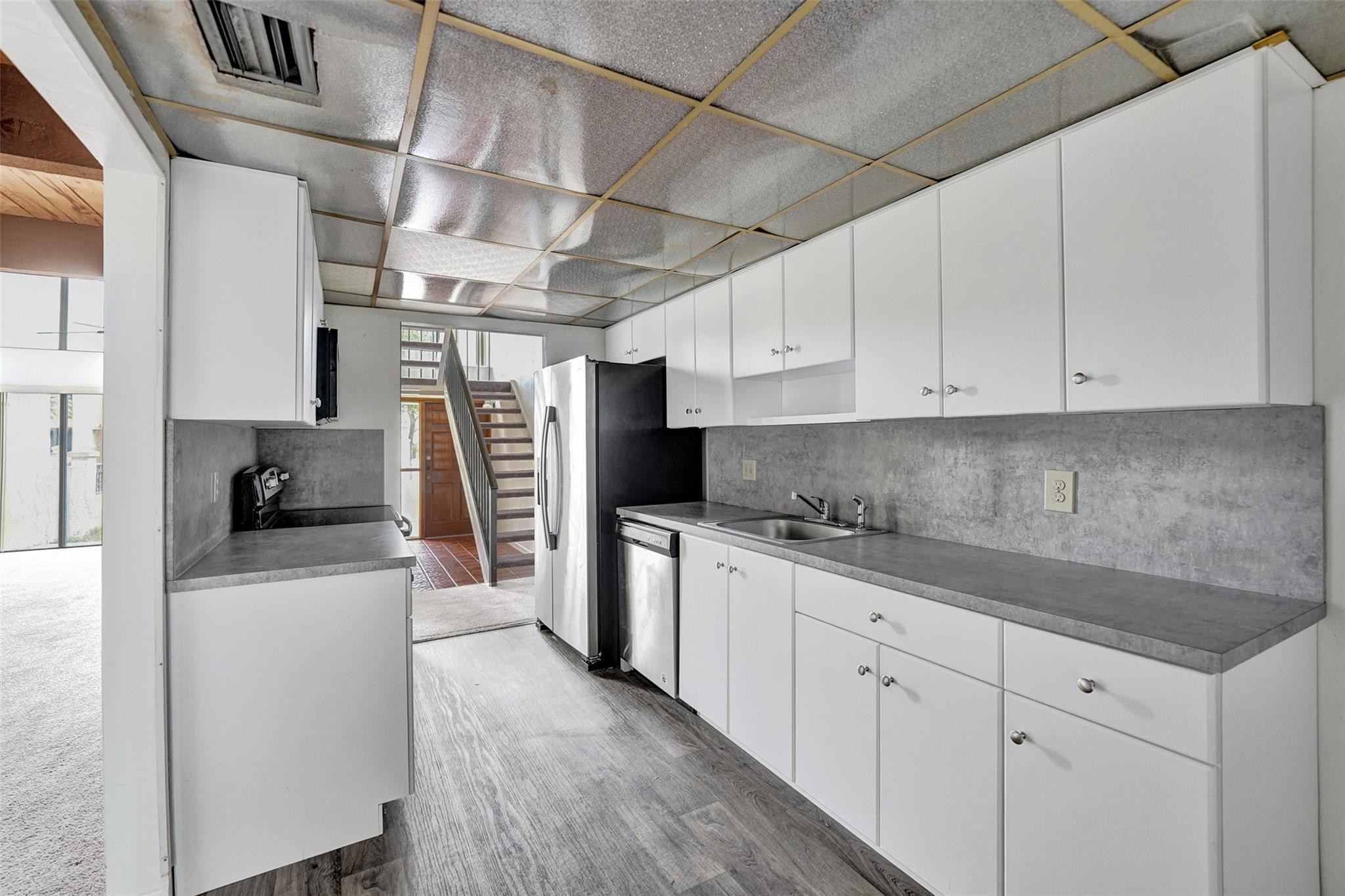750 E Coco Plum Circle 2 Property Photo 6