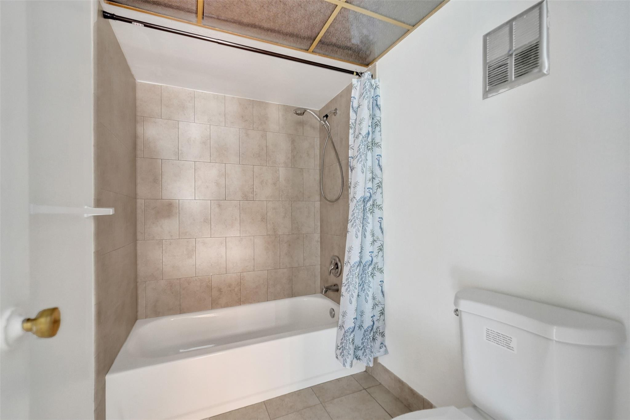 750 E Coco Plum Circle 2 Property Photo 17