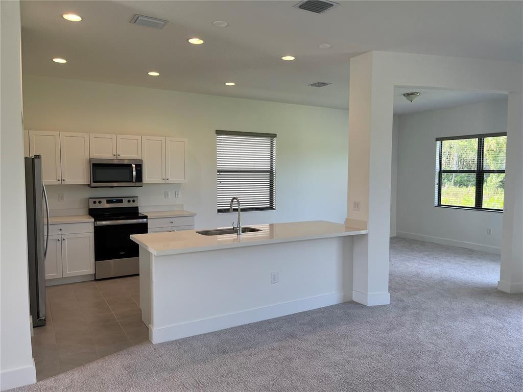 F10545032 Property Photo 6