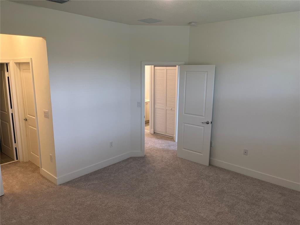 F10545032 Property Photo 22