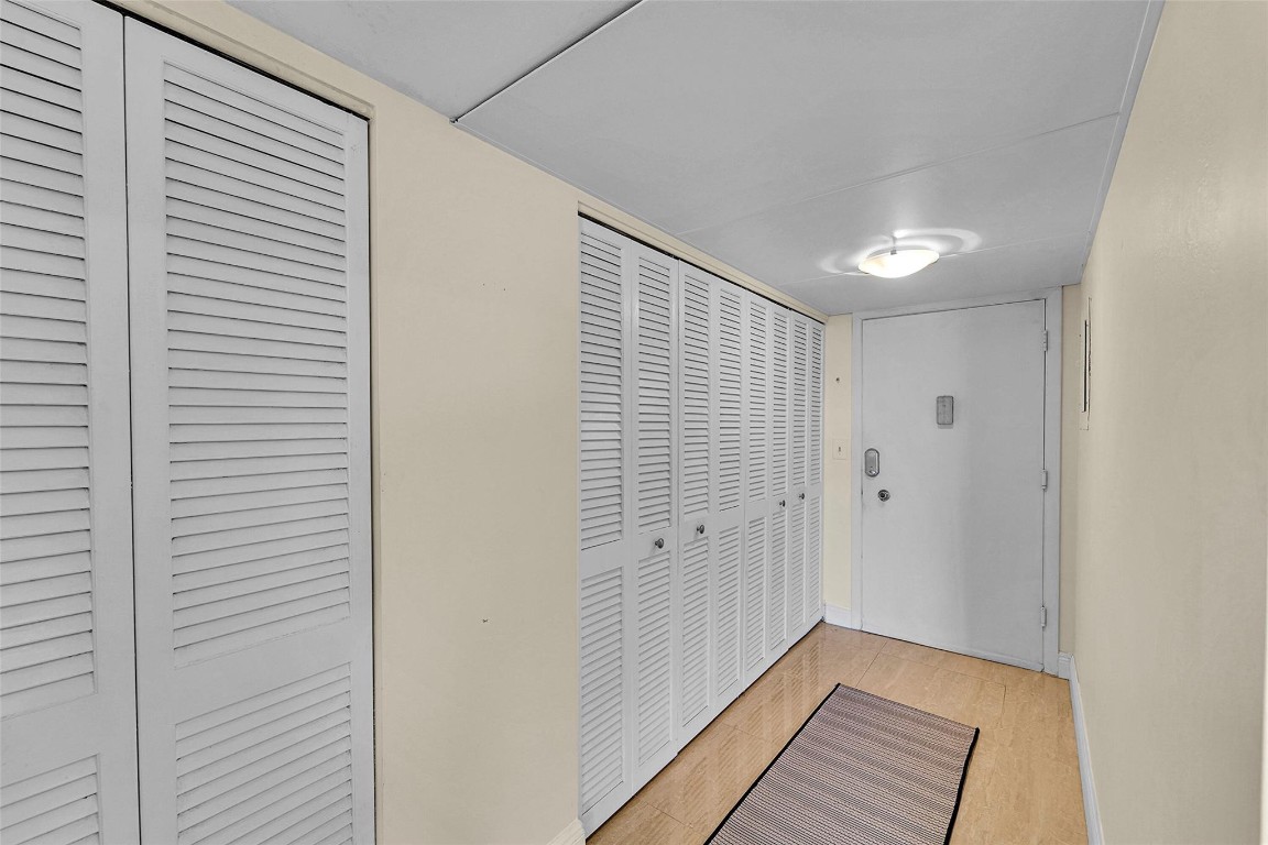 1401 S Ocean Drive 502 Property Photo 11