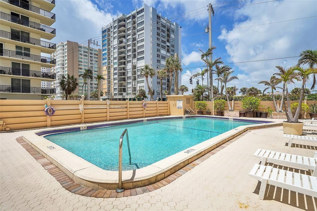 1401 S Ocean Drive 502 Property Photo 35