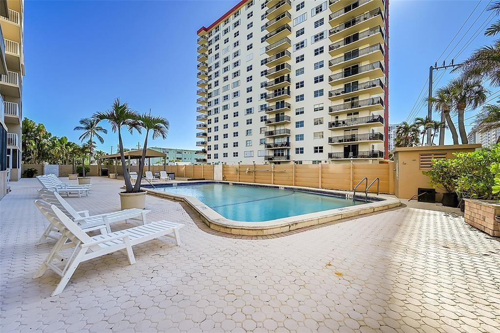 1401 S Ocean Drive 502 Property Photo 37