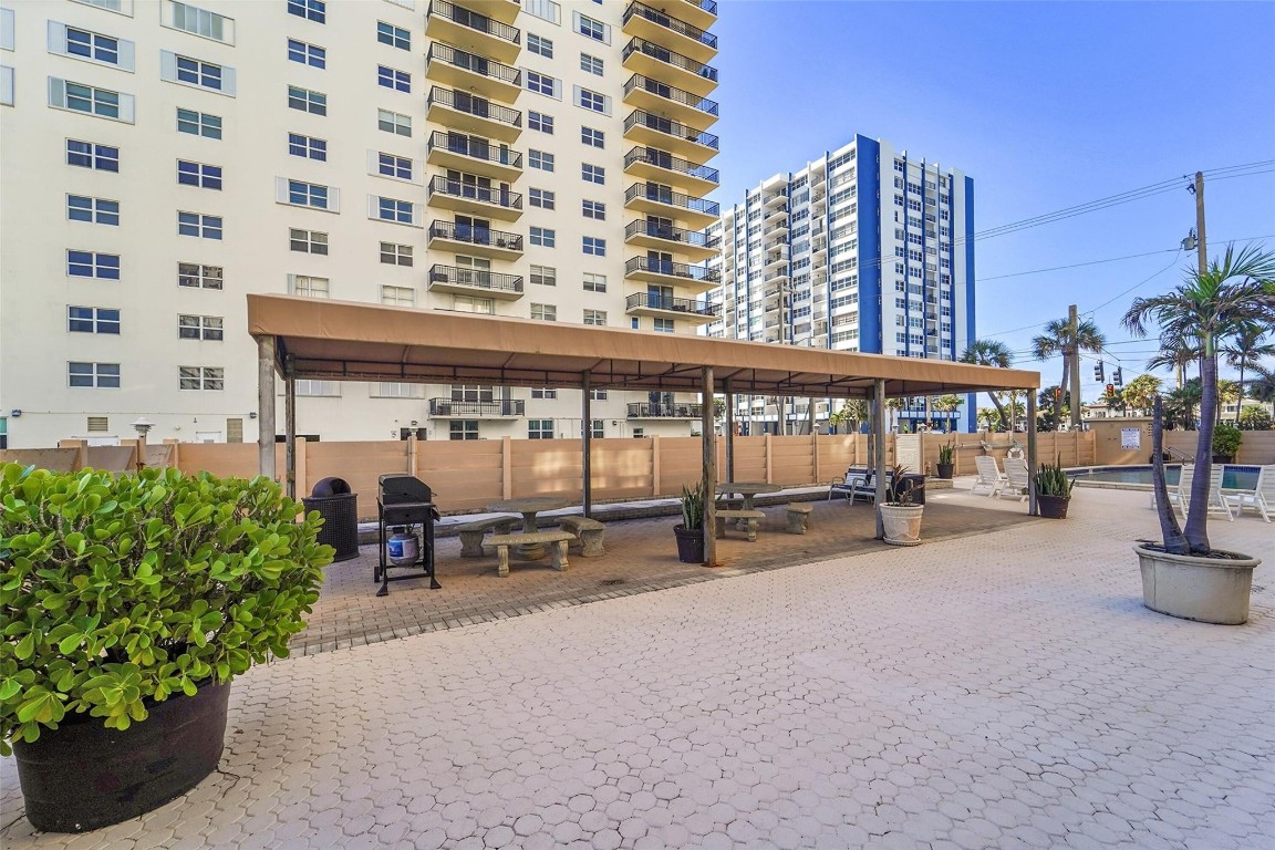 1401 S Ocean Drive 502 Property Photo 40
