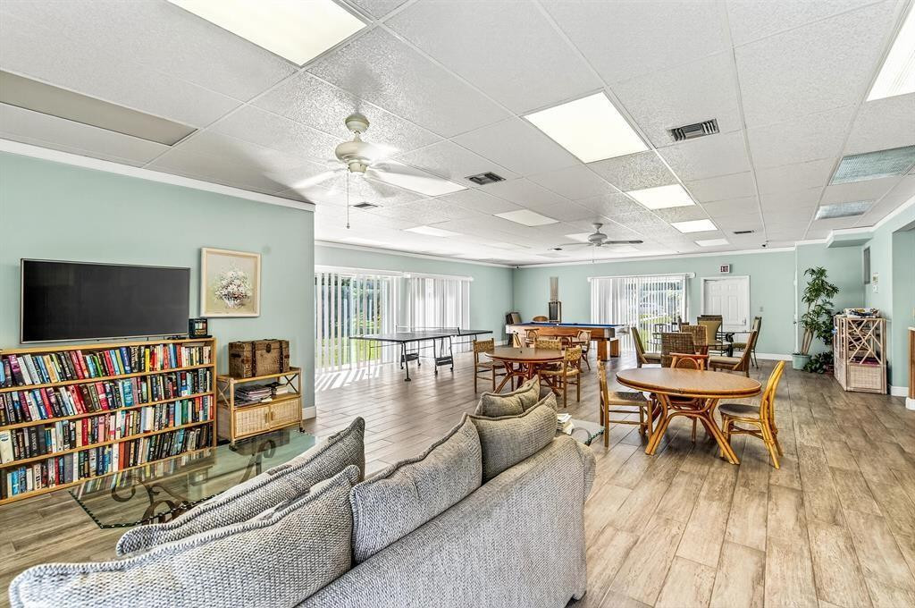 1901 Indian River Boulevard 104c Property Photo 9