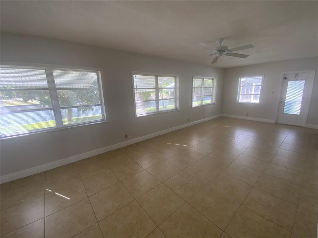7104 Nw 70th Street Property Photo 10