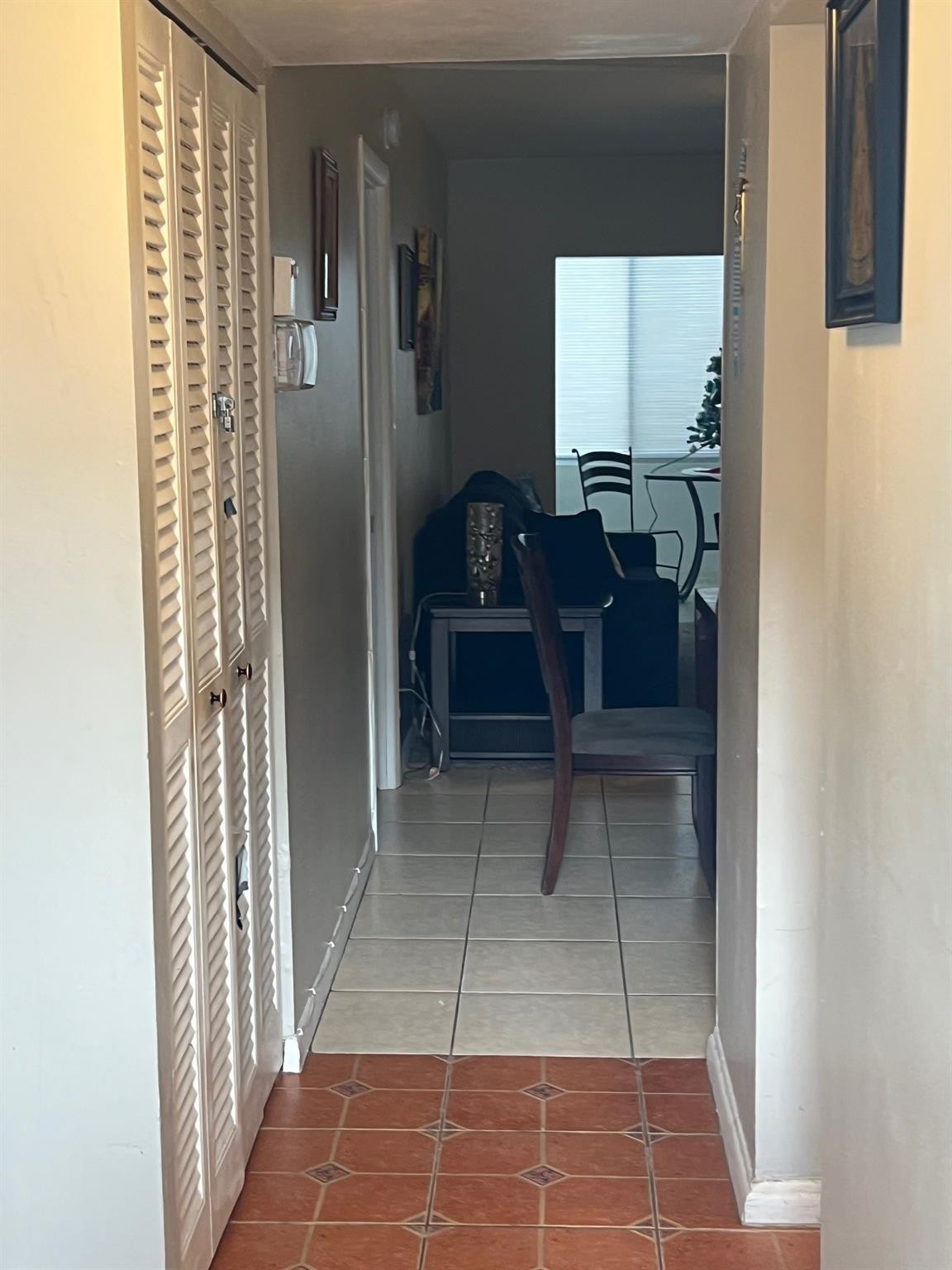 F10545430 Property Photo 2