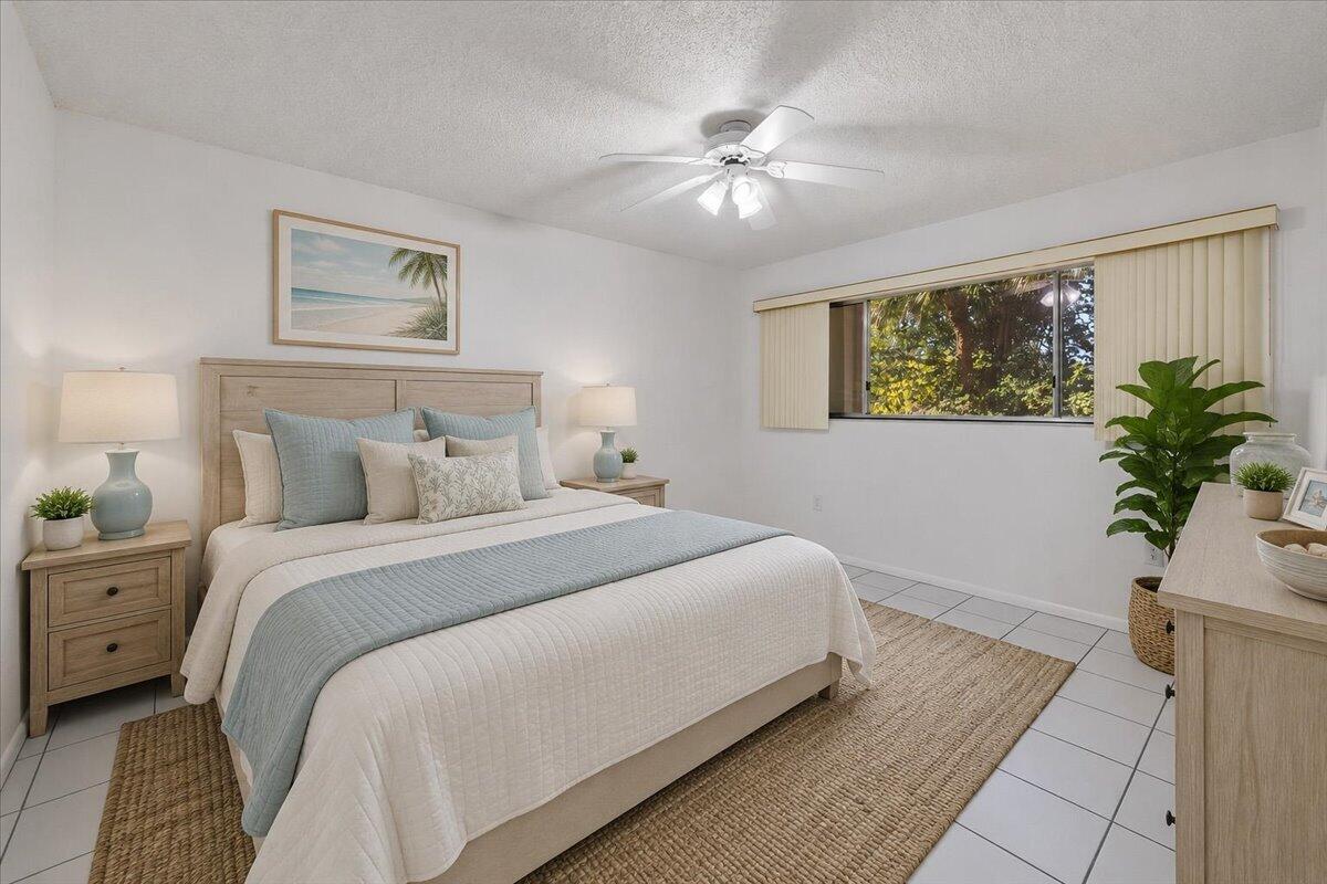 900 Sw 142nd Avenue 213l Property Photo 4