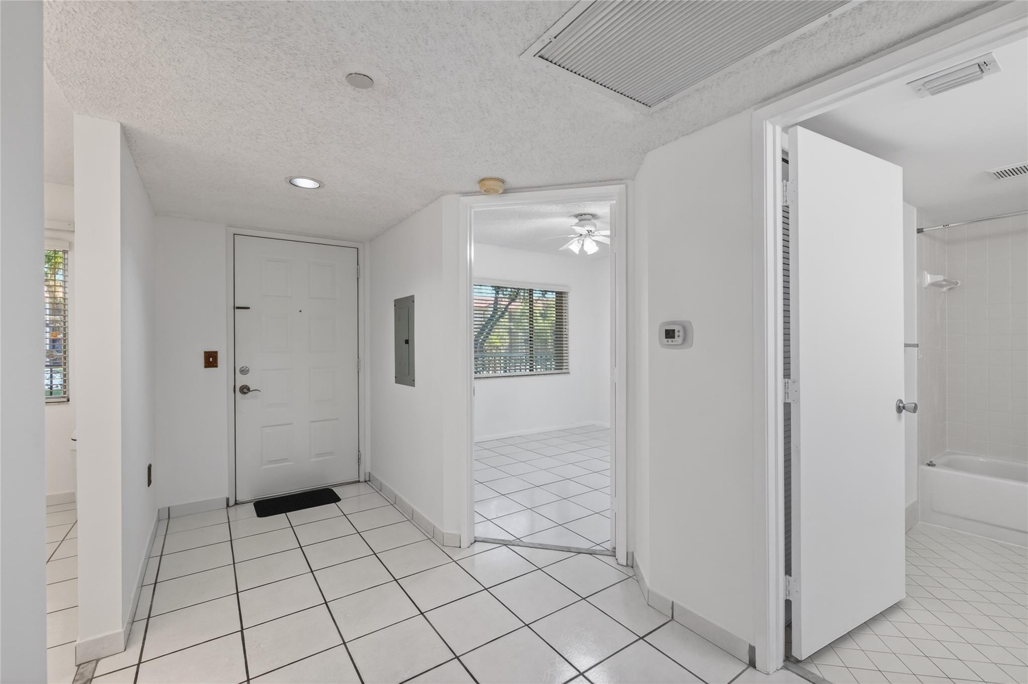 900 Sw 142nd Avenue 213l Property Photo 7