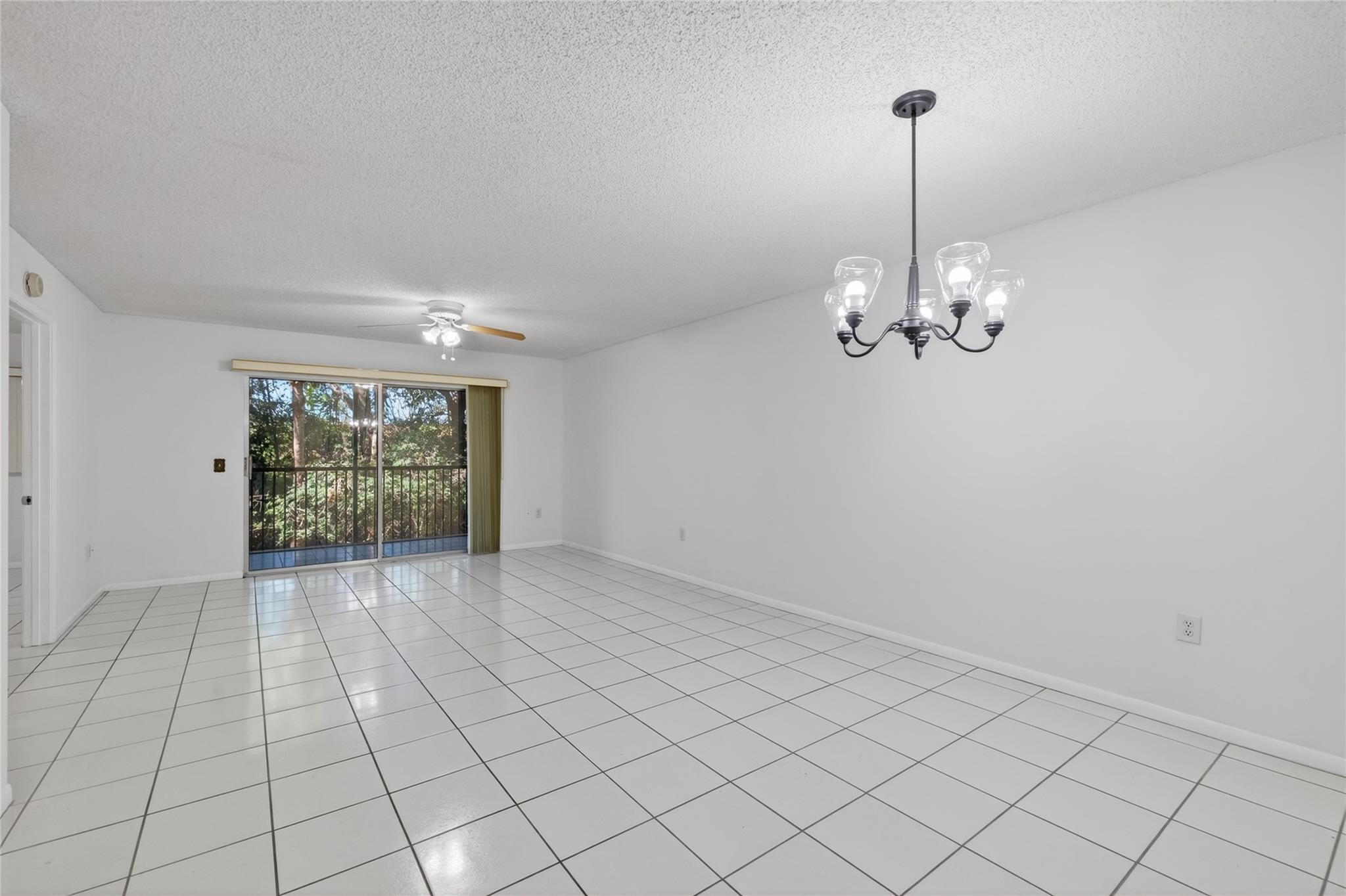 900 Sw 142nd Avenue 213l Property Photo 9