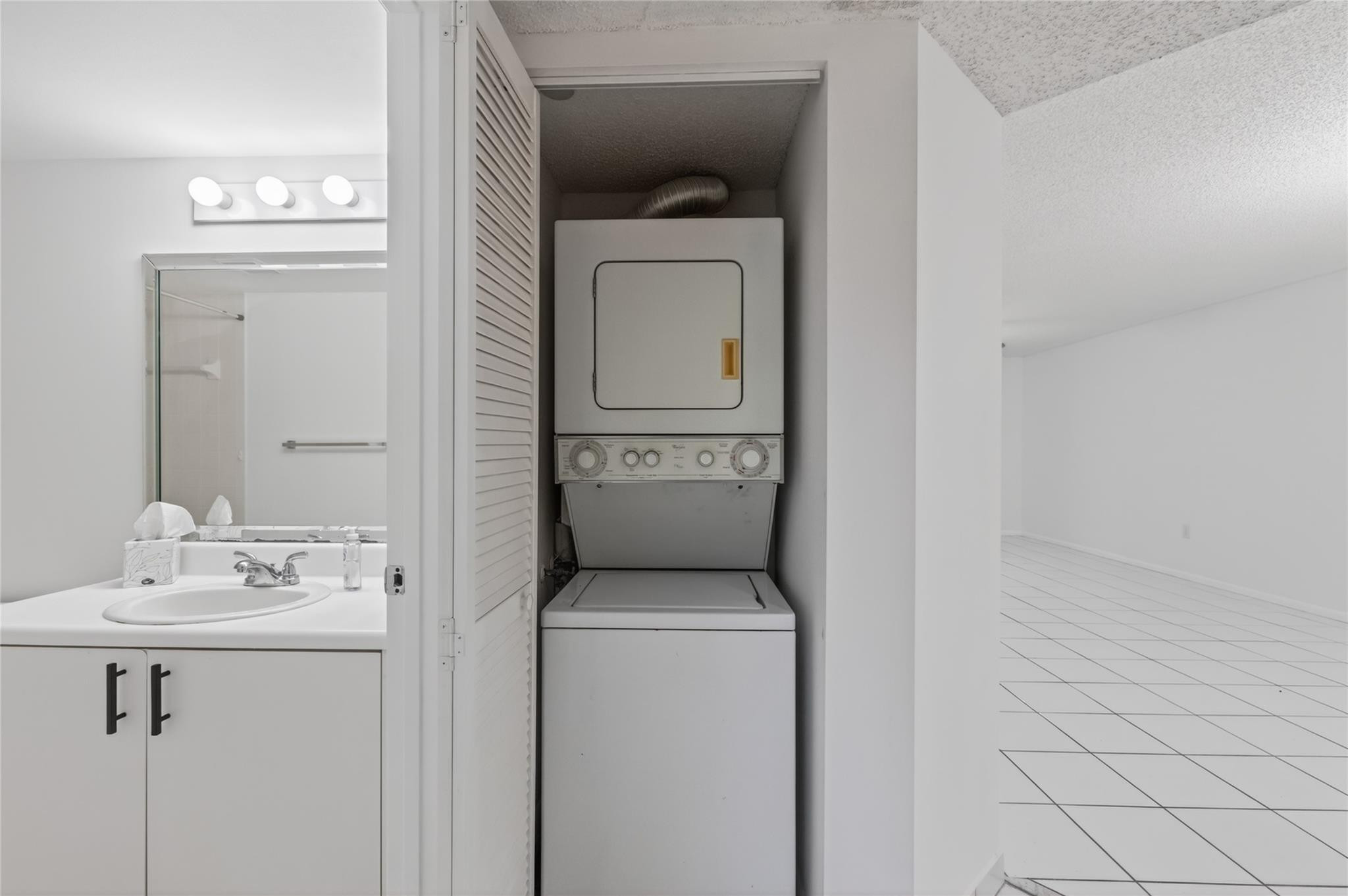 900 Sw 142nd Avenue 213l Property Photo 15