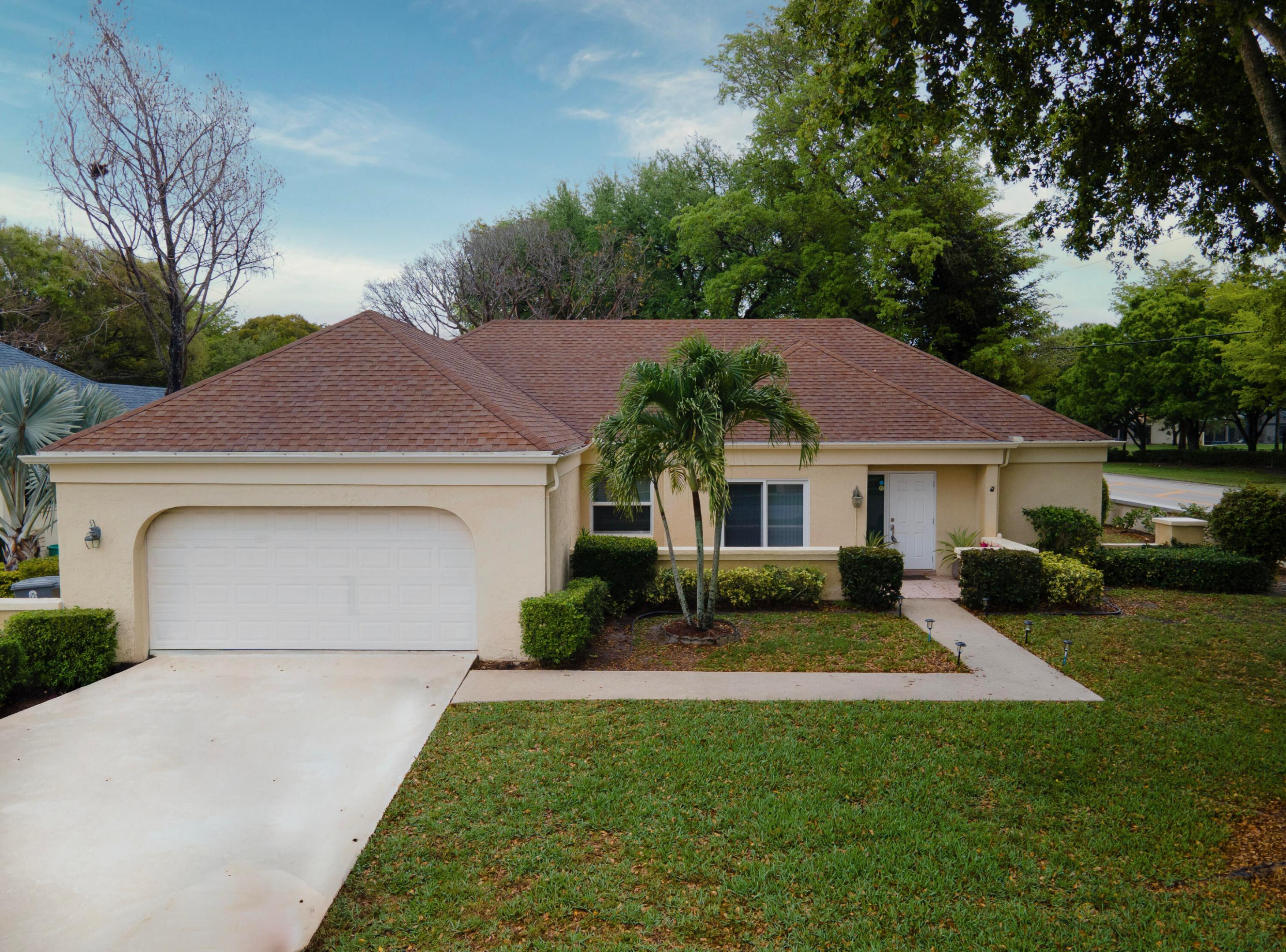 10195 Greentrail Drive