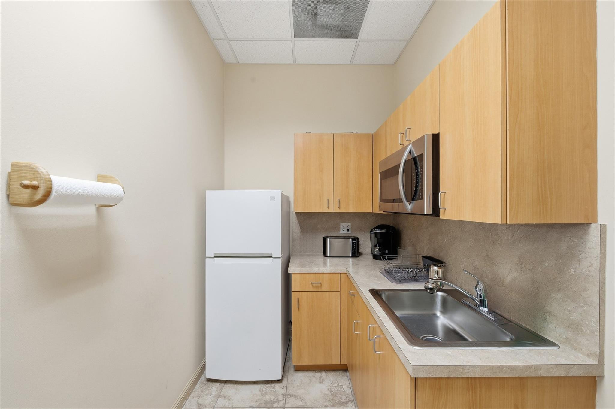 F10546343 Property Photo 14