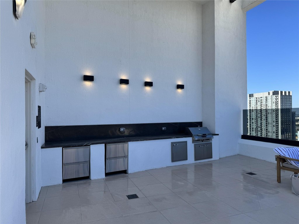 225 N Miami Avenue 2507 Property Photo 21
