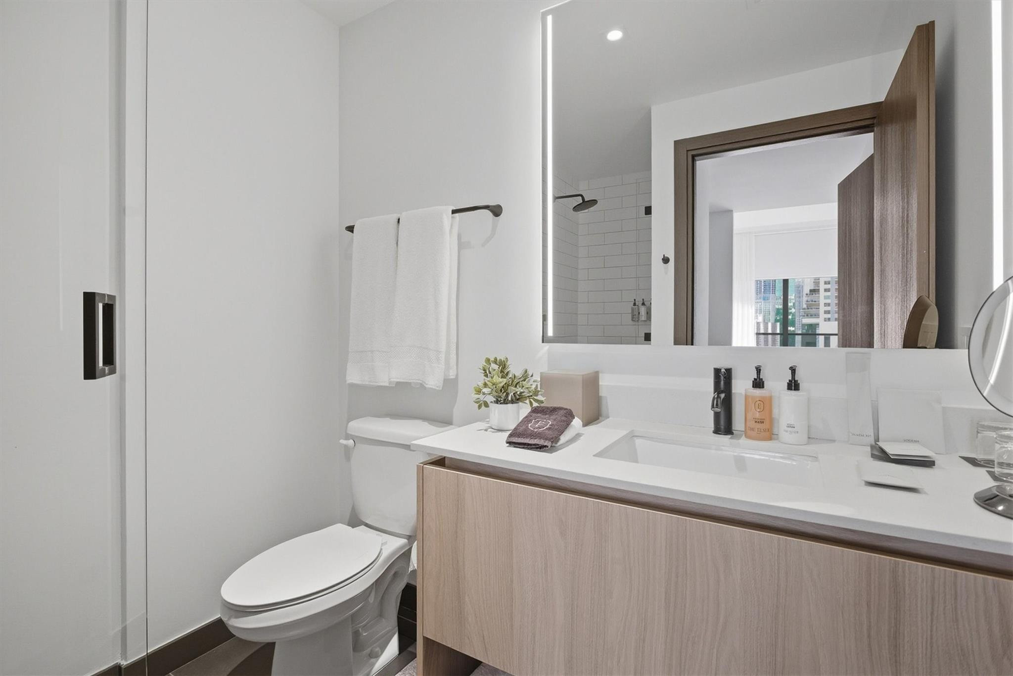 398 Ne 5th Street 2017 Property Photo 18