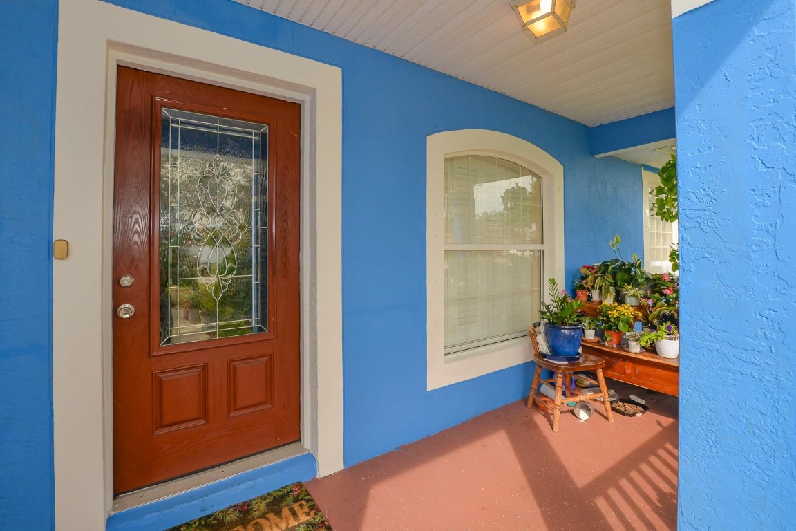 117 Ne Jettie Terrace Property Photo 2