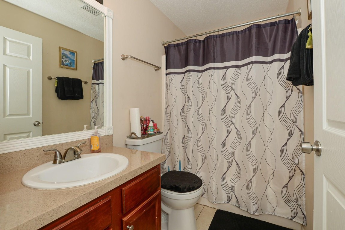117 Ne Jettie Terrace Property Photo 13