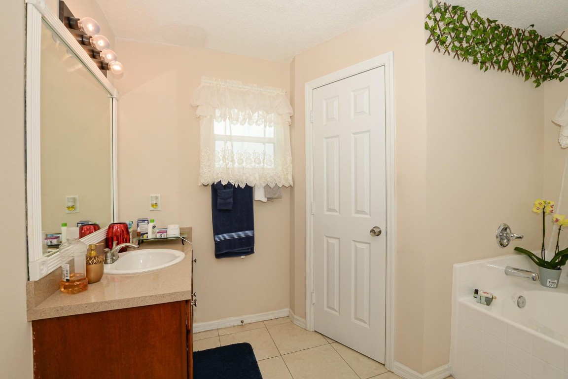 117 Ne Jettie Terrace Property Photo 20