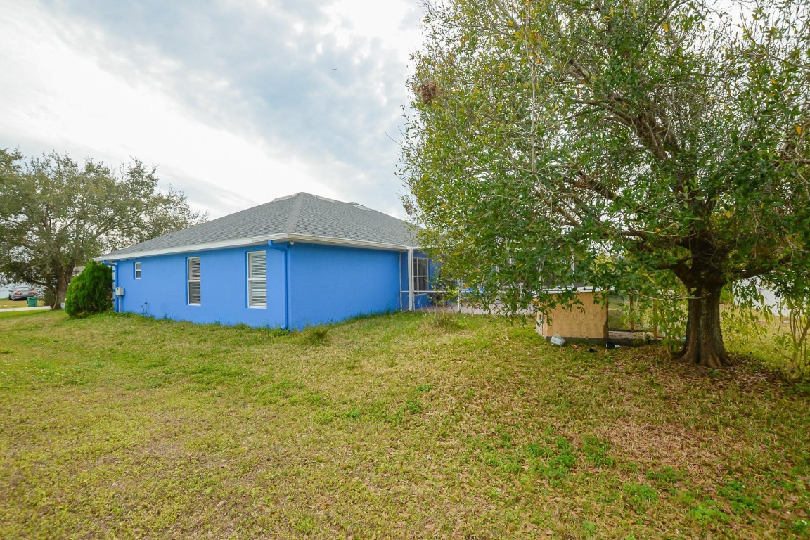 117 Ne Jettie Terrace Property Photo 31