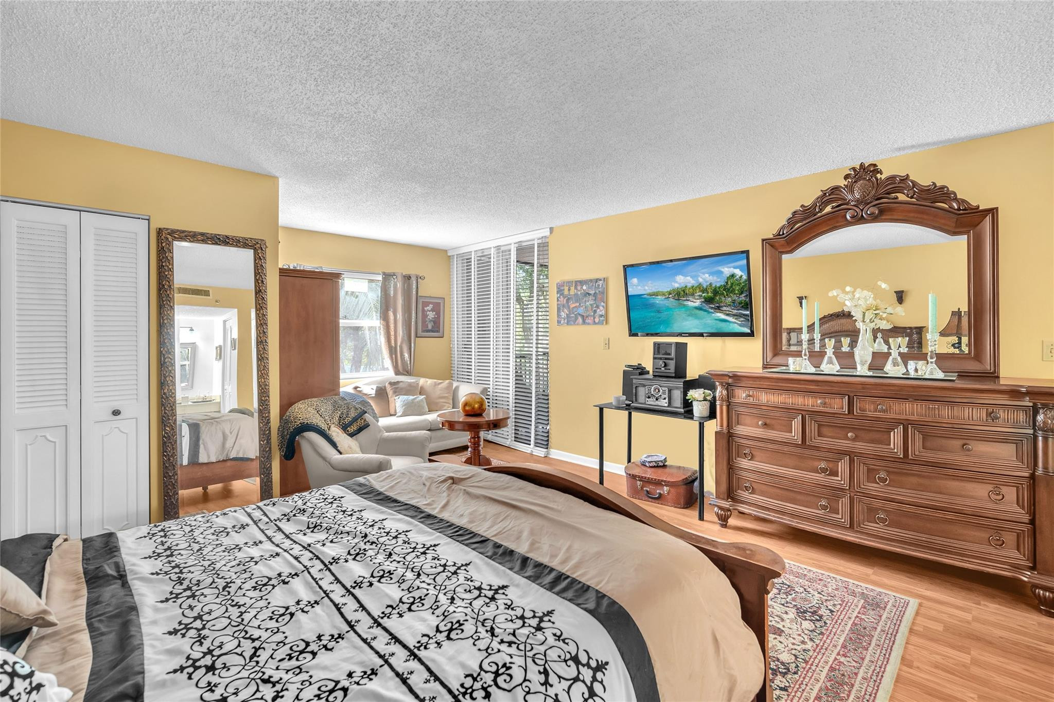 3910 Inverrary Boulevard 308-b Property Photo 16