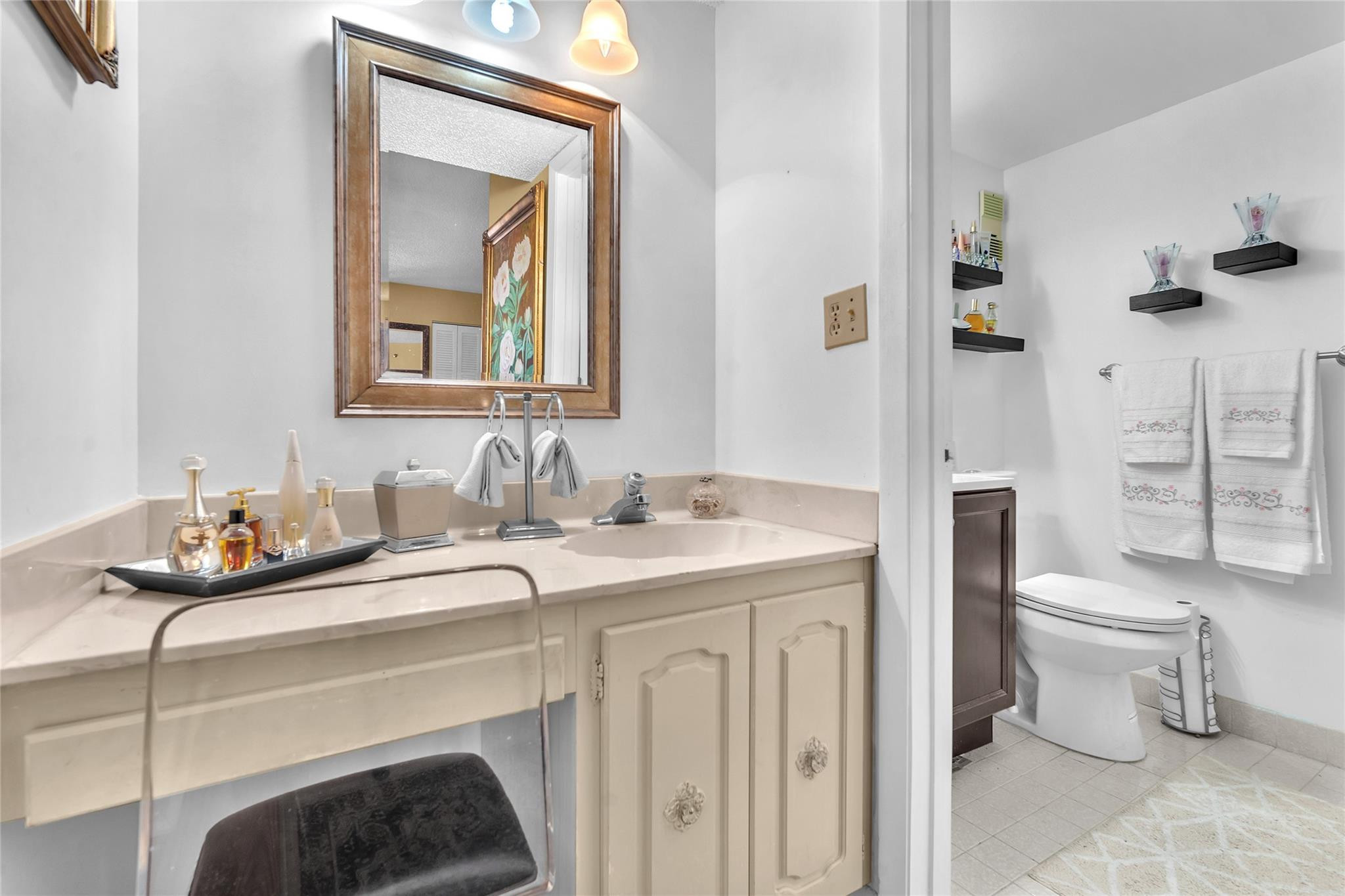3910 Inverrary Boulevard 308-b Property Photo 18