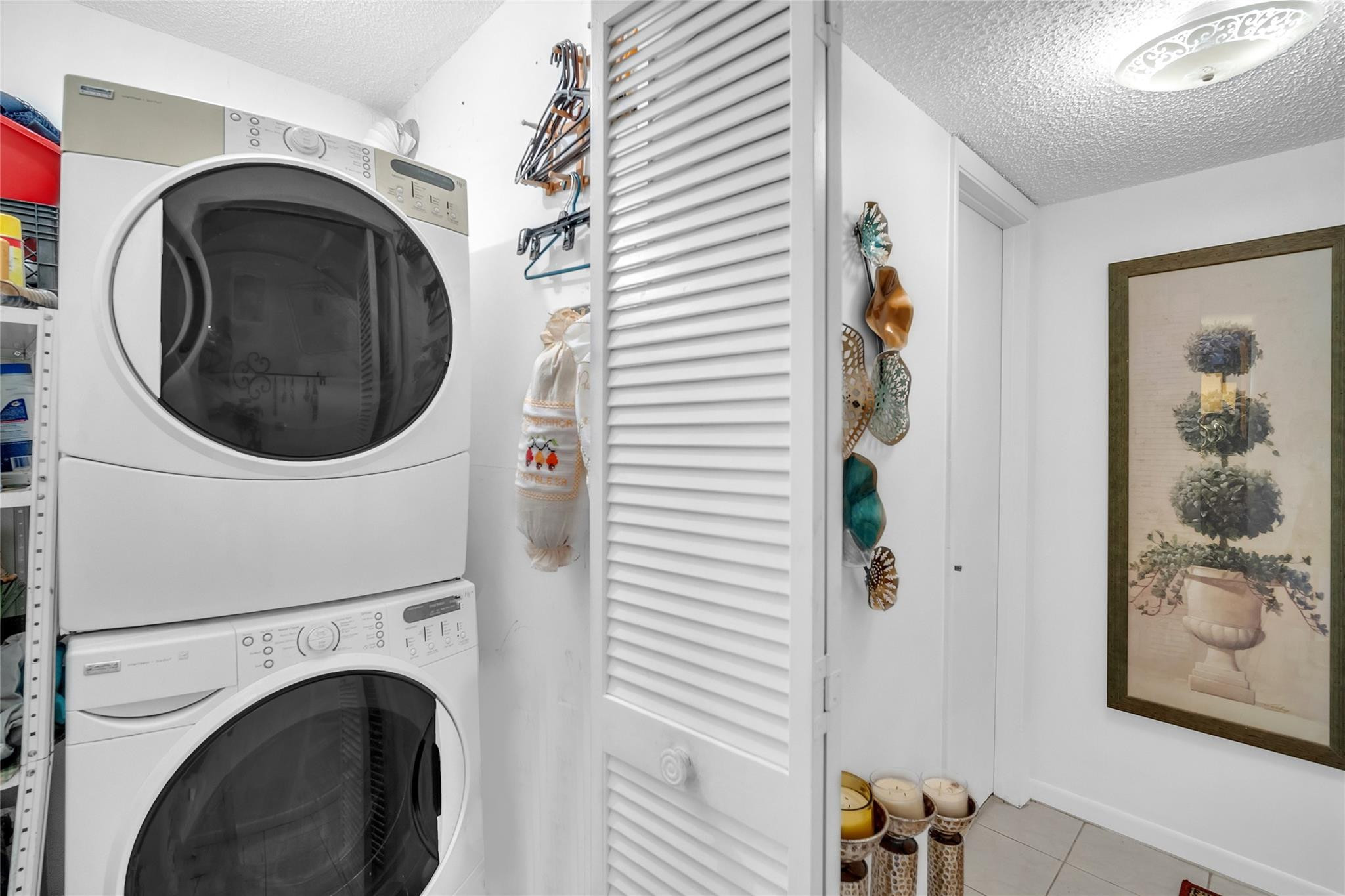 3910 Inverrary Boulevard 308-b Property Photo 29