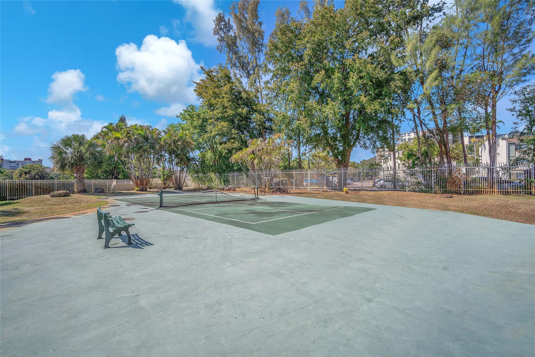 3910 Inverrary Boulevard 308-b Property Photo 45