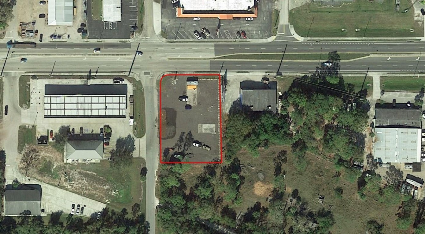 1600 State Road 70 Property Photo 3