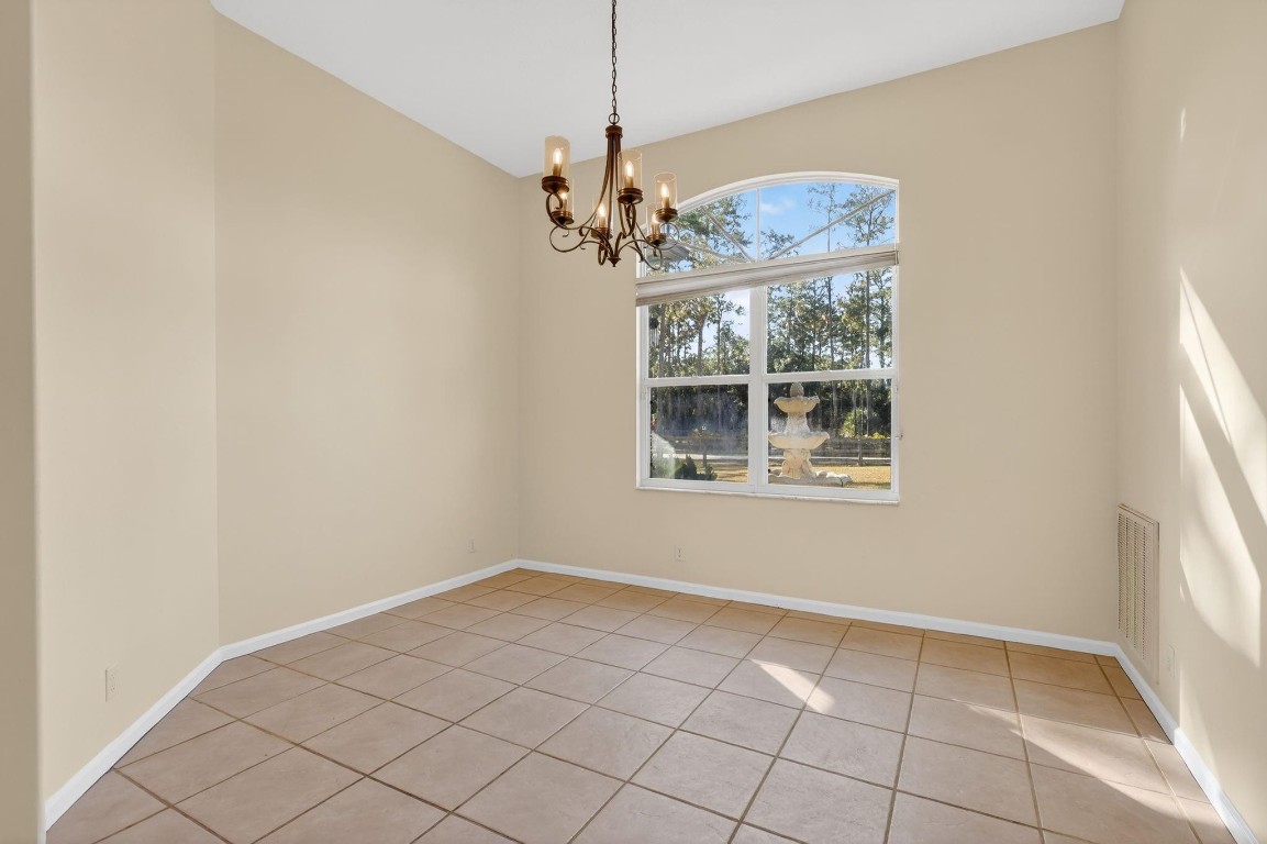 15811 88th Place Property Photo 18