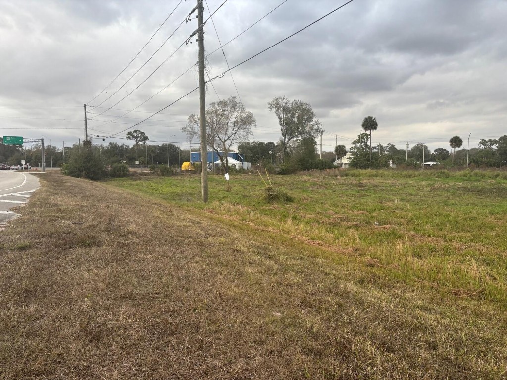 2829 Sr-710 Property Photo 4