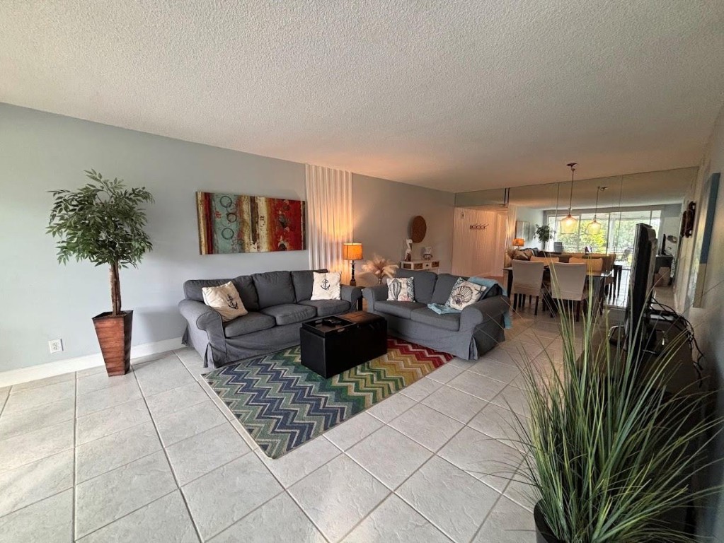 2671 S Course Drive 204, Pompano Beach, Fl 33069 Property Photo 1