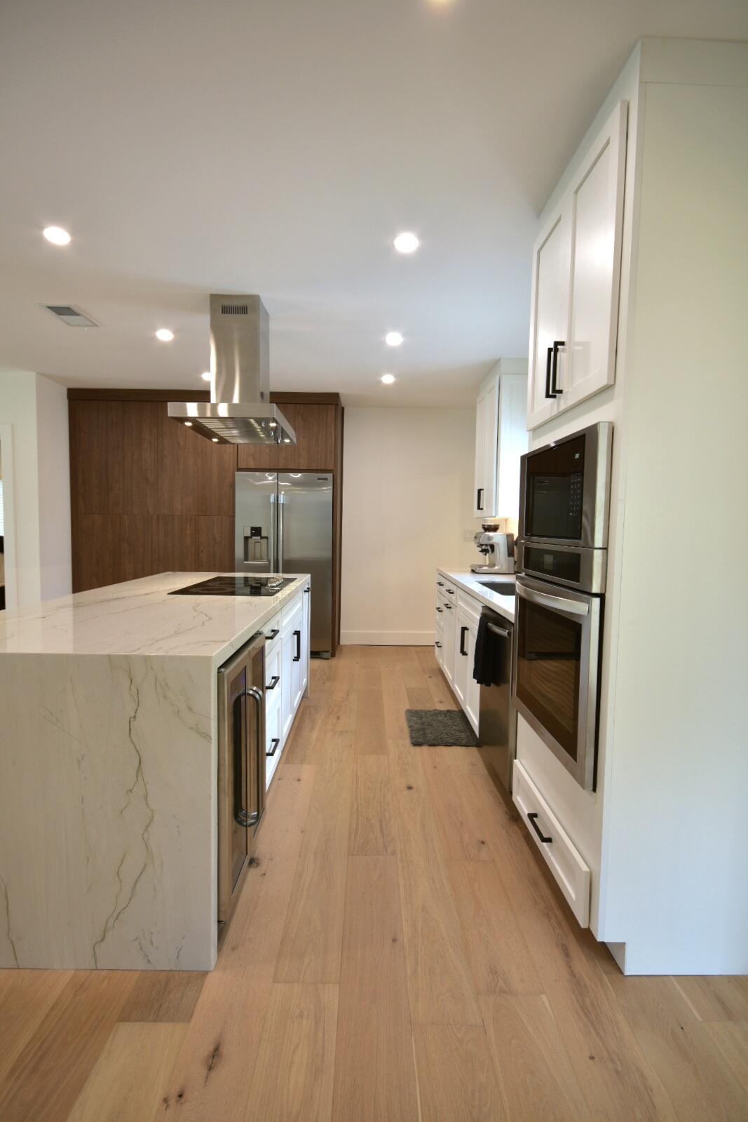 8801 N Miami Avenue Property Photo 7
