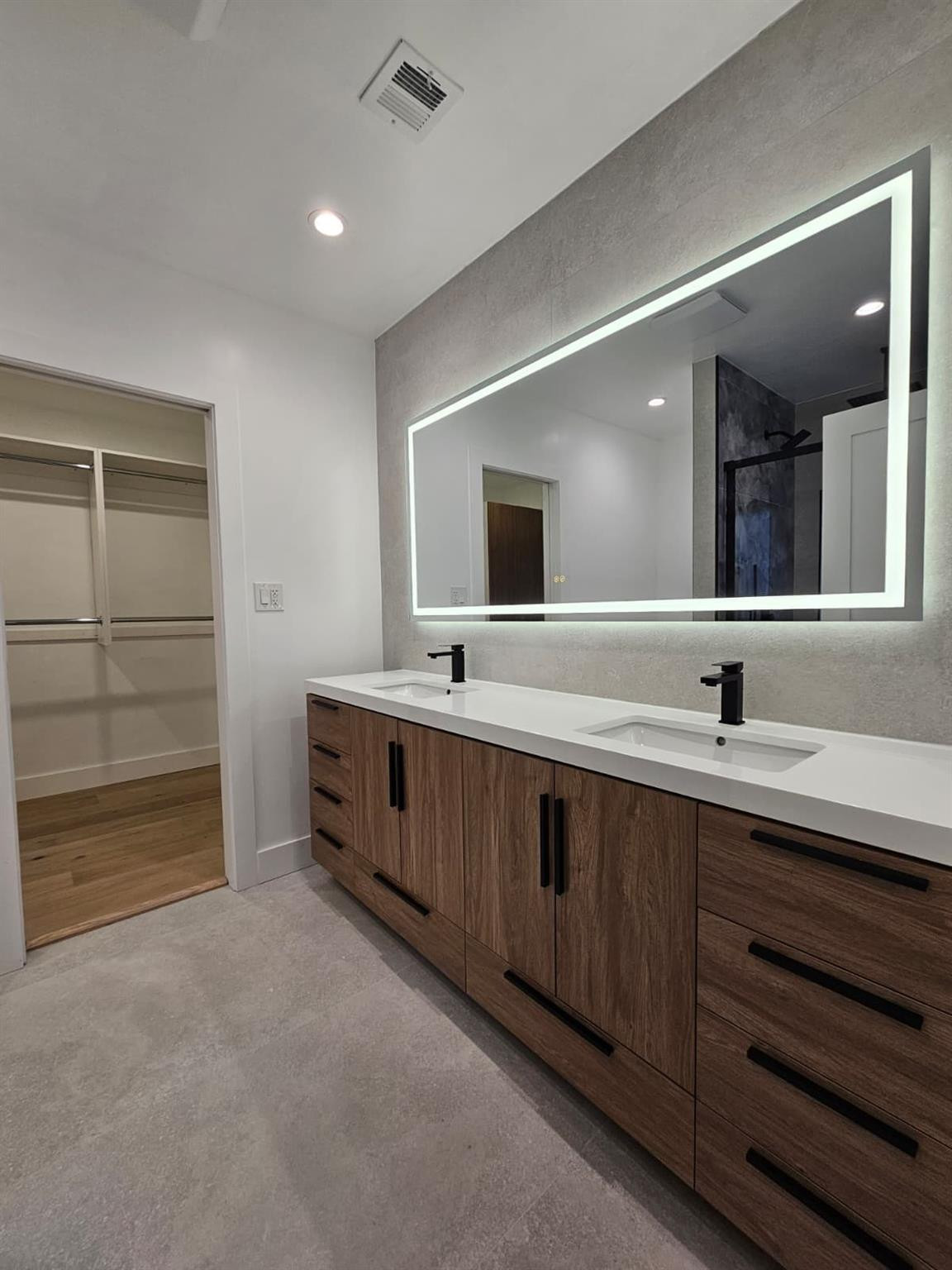 8801 N Miami Avenue Property Photo 11