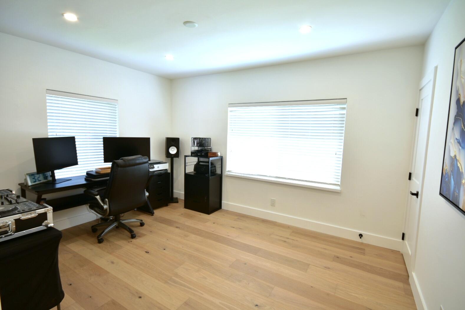 8801 N Miami Avenue Property Photo 18