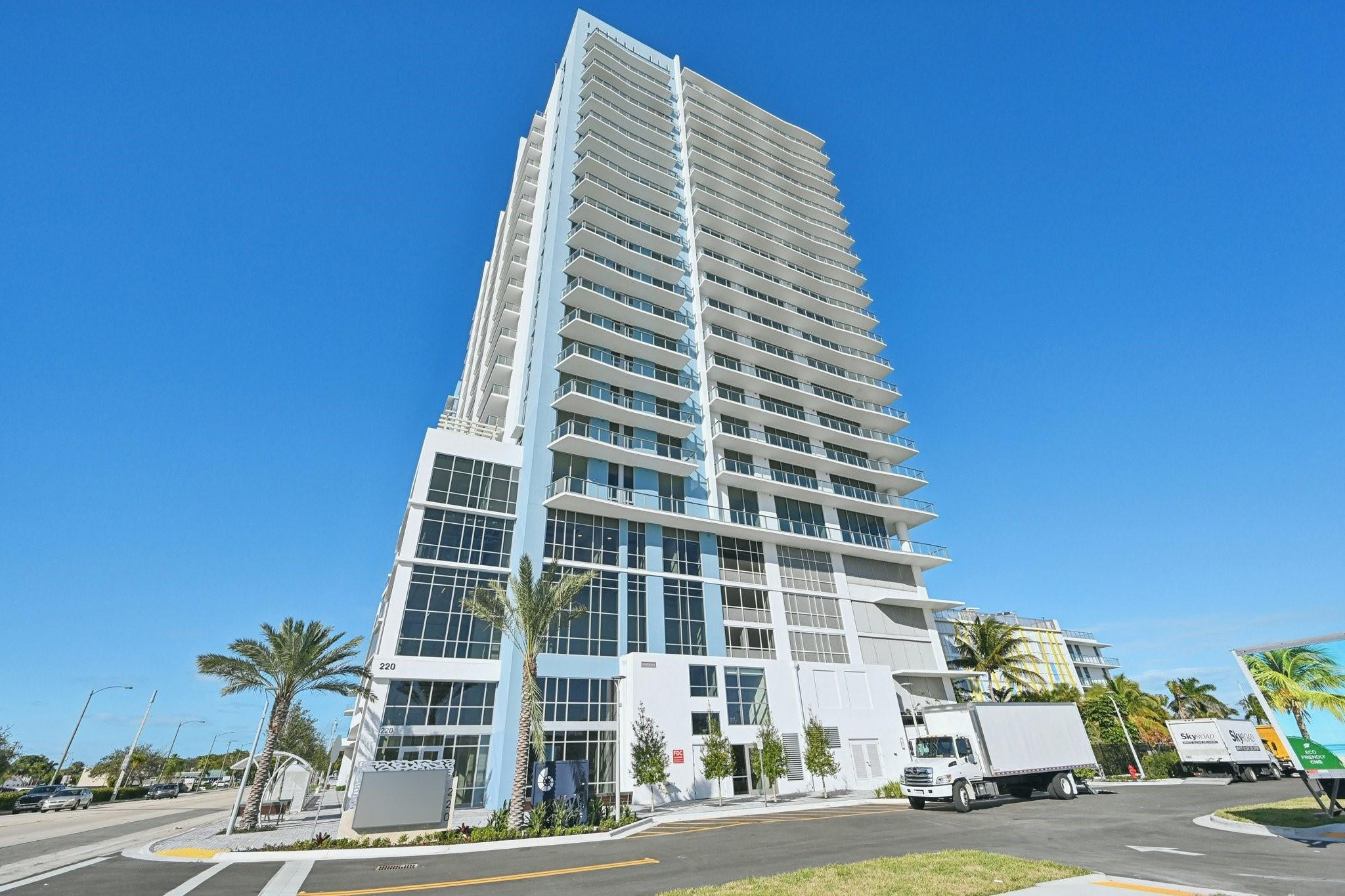 220 Lake Shore Drive 717 Property Photo 1