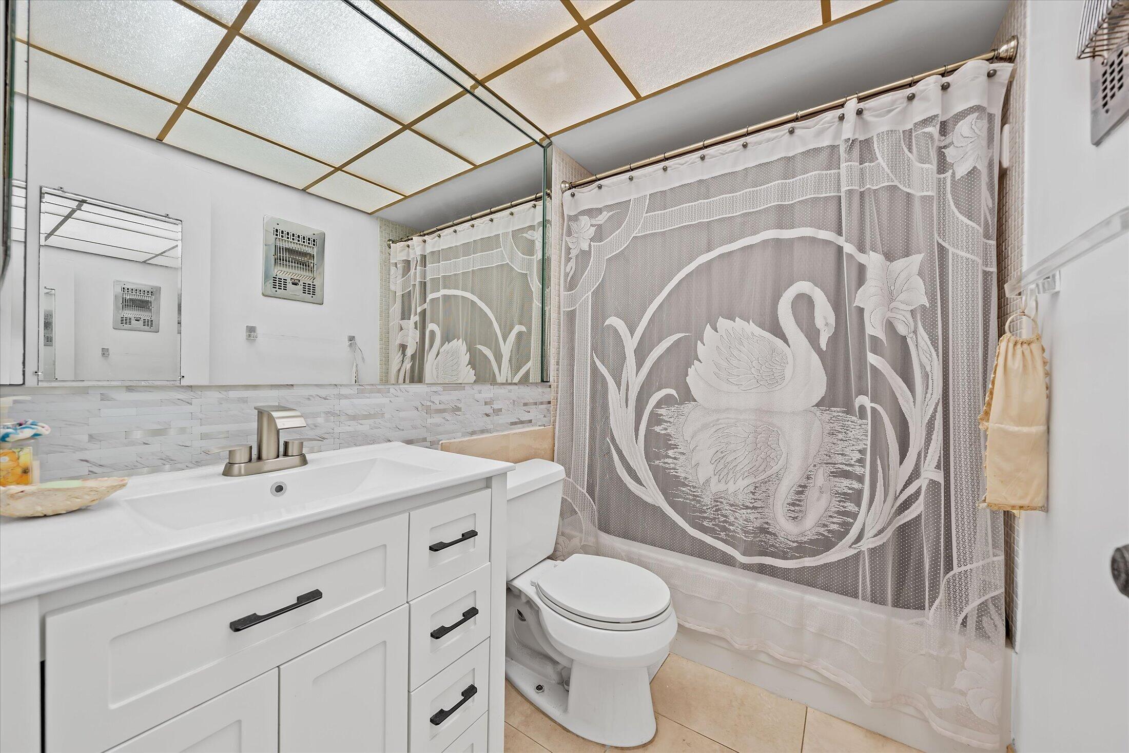 3201 Ne 14th Street Causeway 209 Property Photo 12