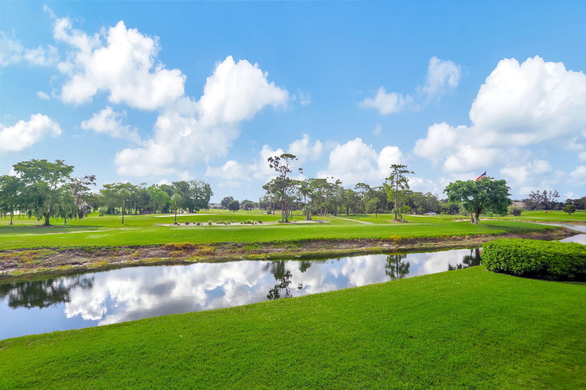 F10548779 Property Photo 4