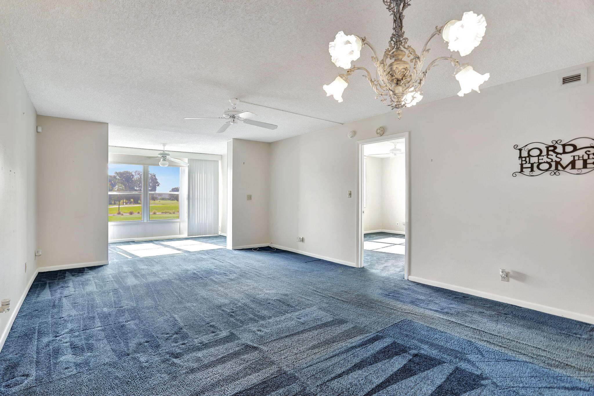 F10548779 Property Photo 22