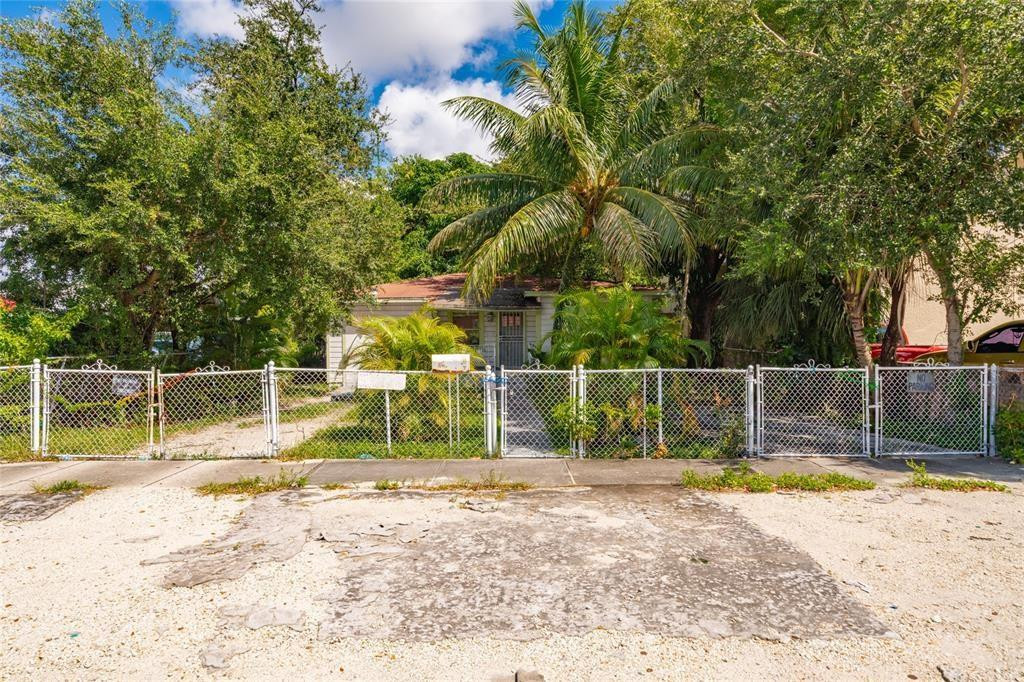 2621 Nw 32nd Street Property Photo 5